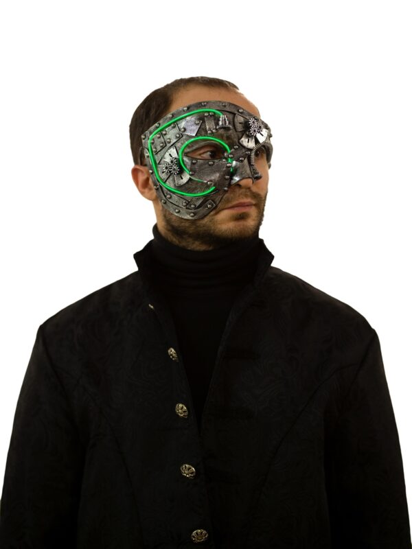 maska temnaja stimpank s zelenoj podsvetkoj 2