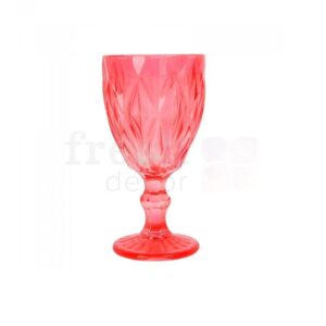 dekorativnyj bokal dlya vina rozovogo cveta s krupnymi granyami 1